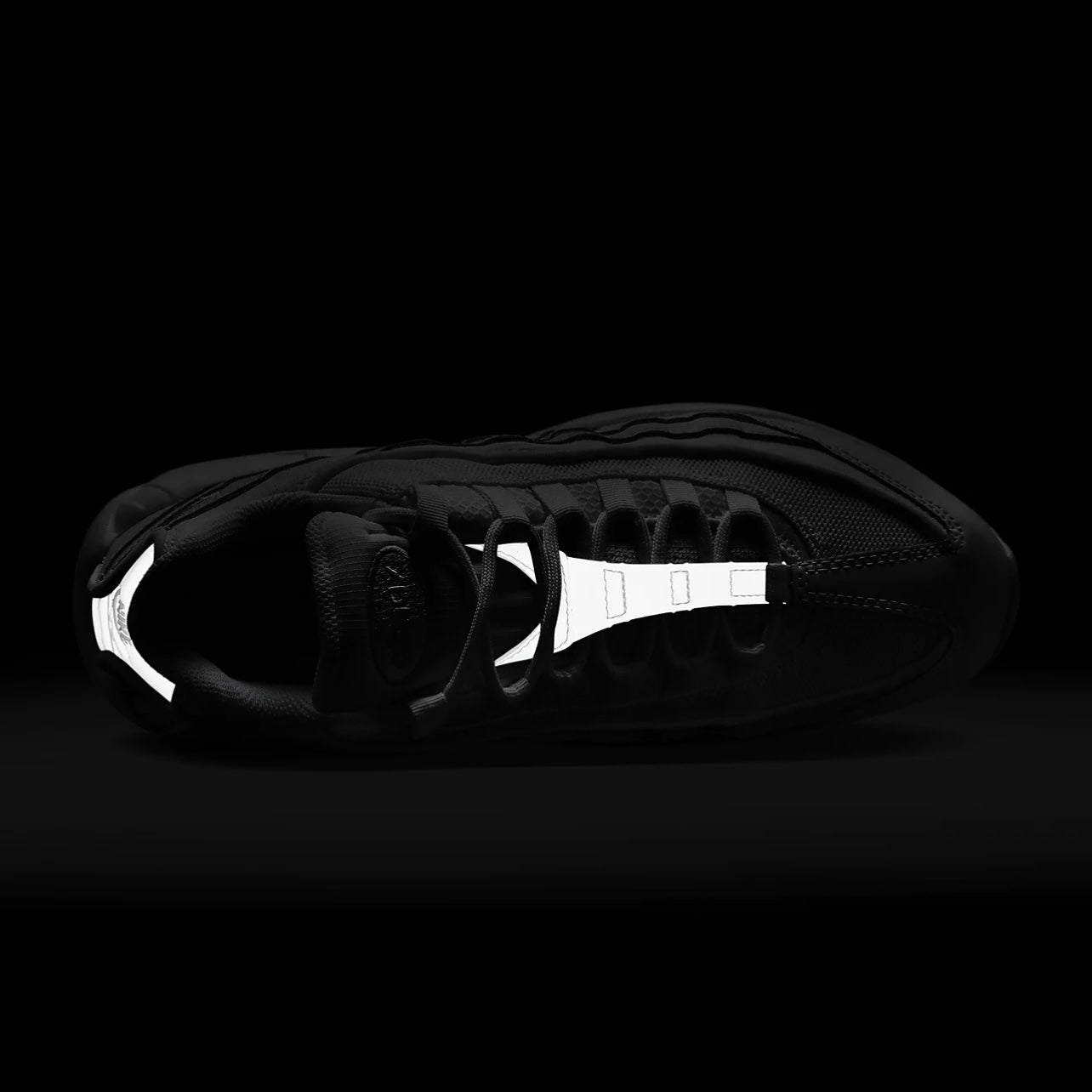 Nike Air Max 95 Essential “ Triple Black “ Ath