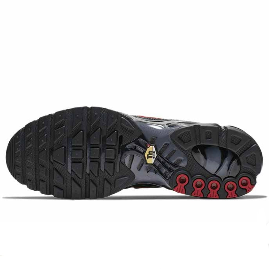 Nike Air Max Plus ‘’ Black Gradient Red ‘’ Ath