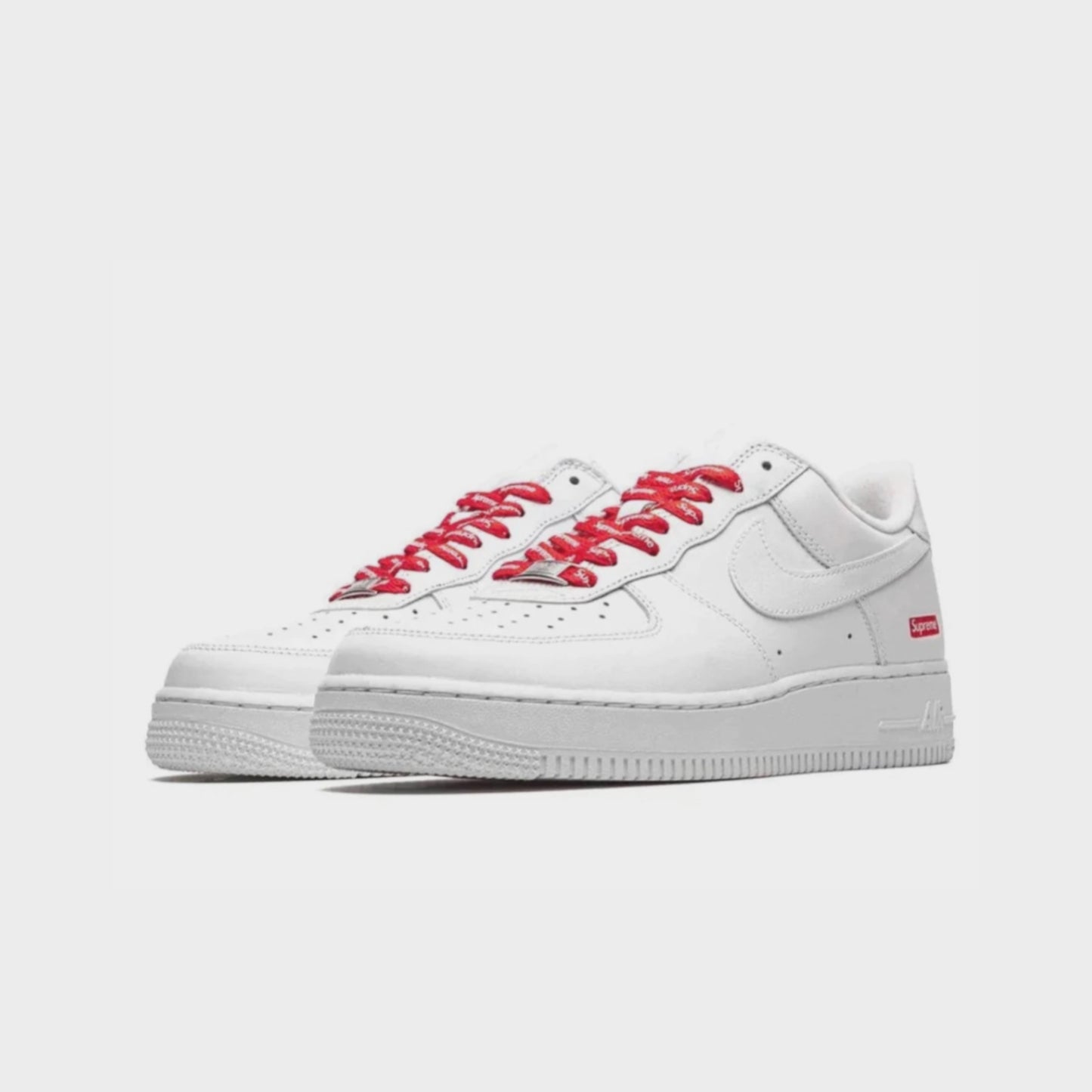 Nike Air Force 1 07’ Supreme White