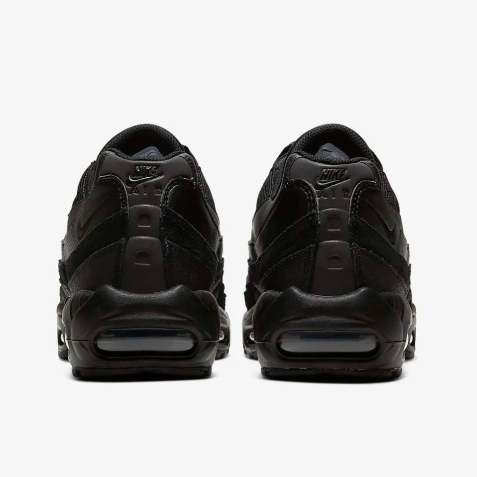 Nike Air Max 95 Essential “ Triple Black “ Ath