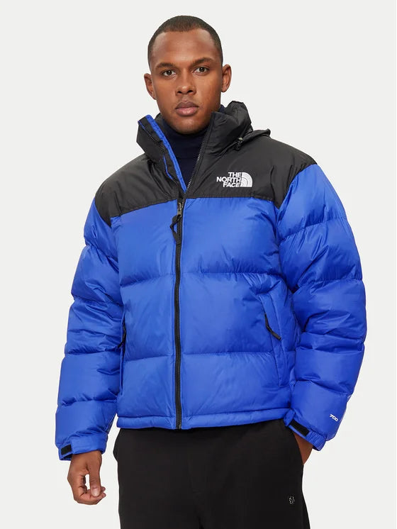 the-north-face-mpouphan-poupoulenio-1996-retro-nuptse-nf0a3c8d-mple-regular-fit-0000304944642.webp__PID:3caf8849-a52d-4354-8541-9f61f4b5a0c9