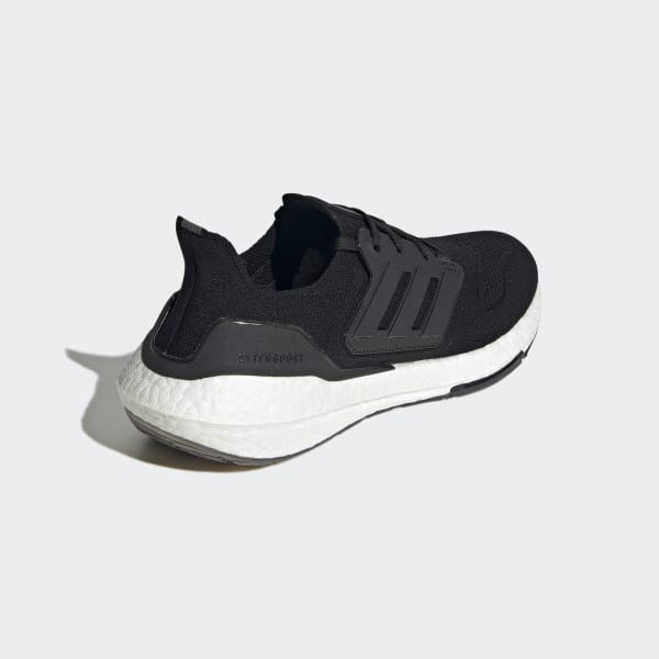 Adidas Ultraboost 2021 - ‘’ Black & White ‘’ Ath