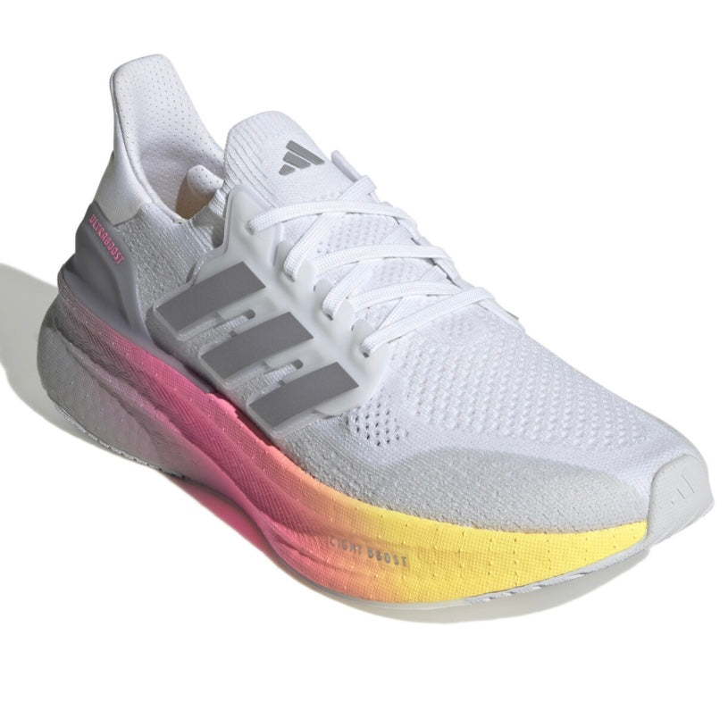 Adidas Ultra Boost ‘’ Light ‘’ ID8810 Ath