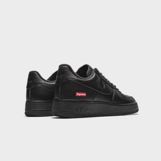Nike Air Force 1 07’ Supreme Black