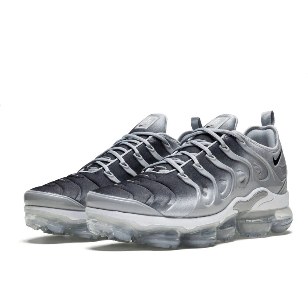 Nike Air Vapor Max Plus “Silver Gradient” Ath