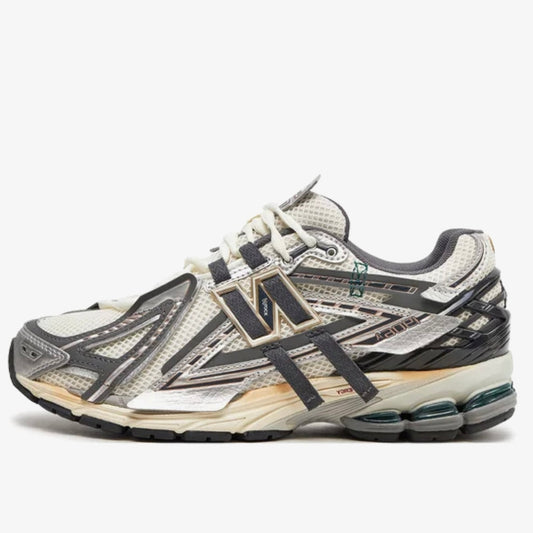 New Balance 1906R “ Metallic Silver “