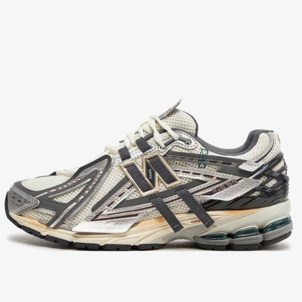 New Balance 1906R “ Metallic Silver “