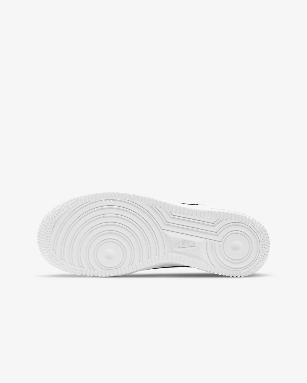 Nike Air Force 1 '07 - Black & White