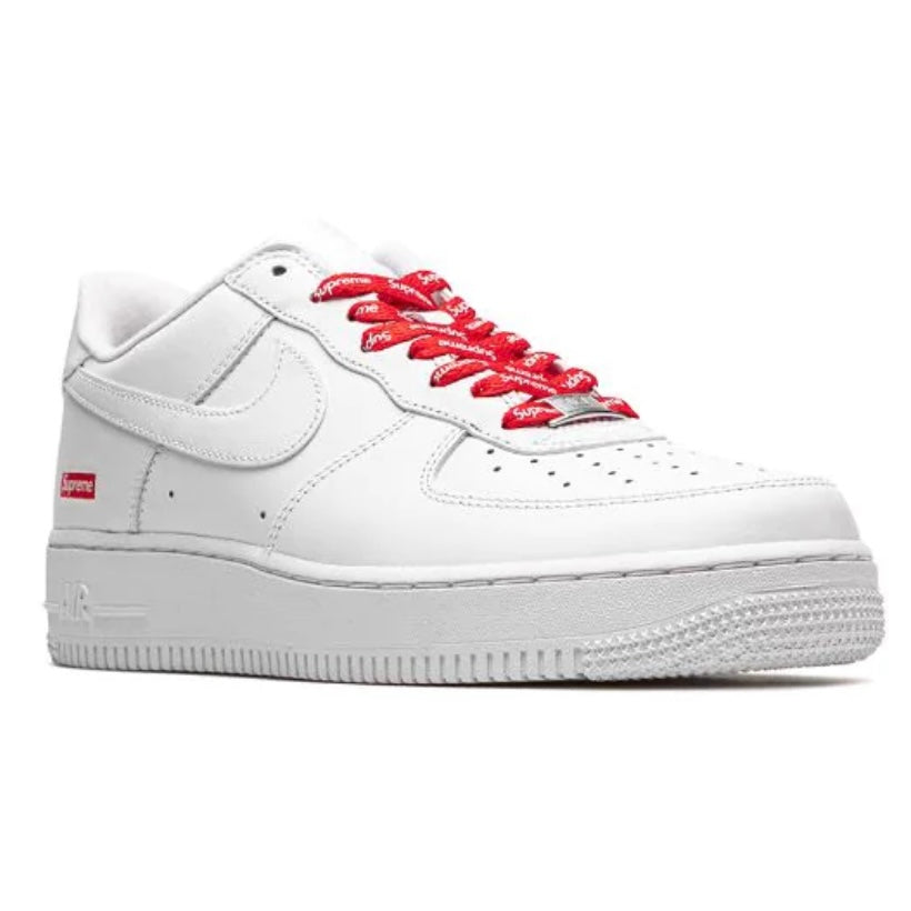 Nike Air Force 1 07’ Supreme White