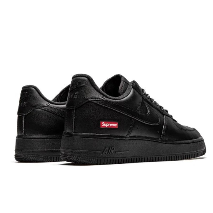 Nike Air Force 1 07’ Supreme Black